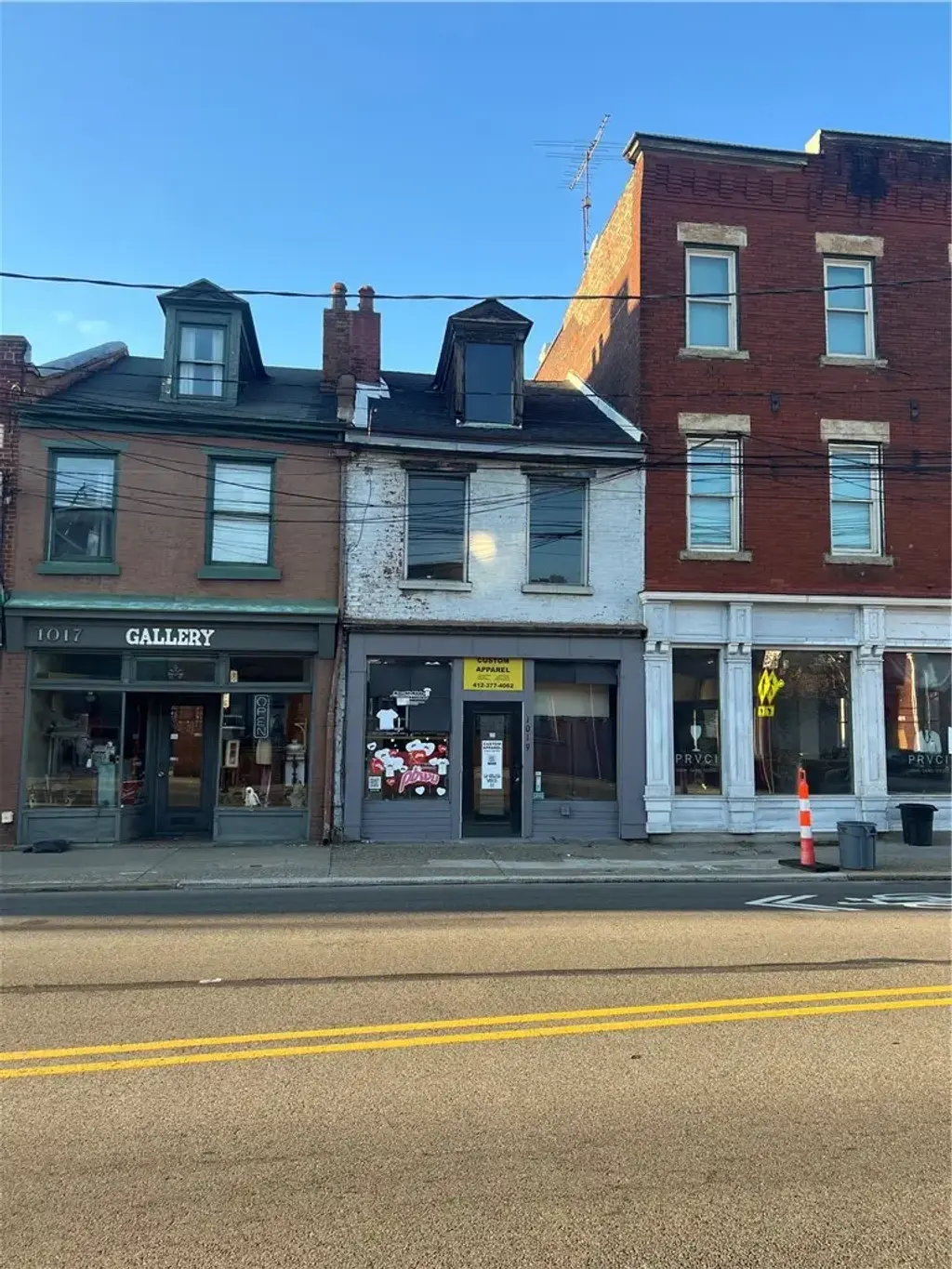 1019 Carson Street , South Side