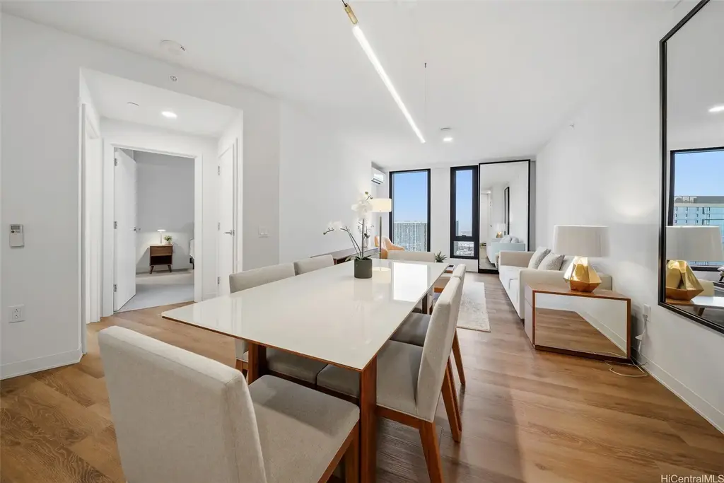 987 Queen Street # 4013, Honolulu