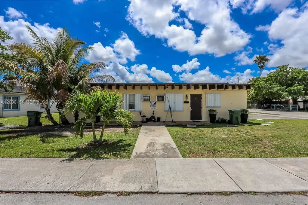 720 Sw 6th St, Homestead