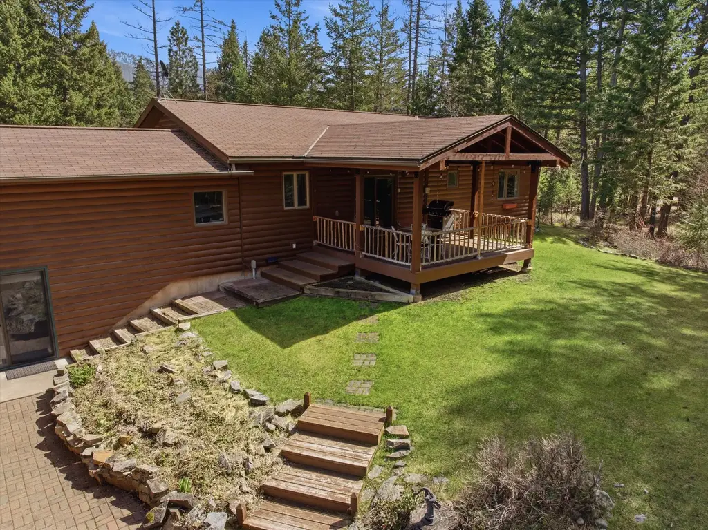 176 Blaine Ridge Road, Kalispell