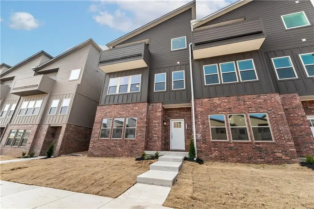 2179 W Million Lane, Fayetteville