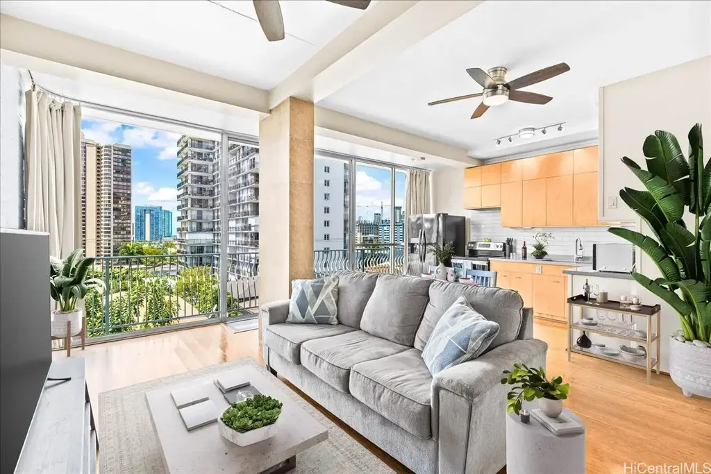 1020 Green Street # Ph2, Honolulu