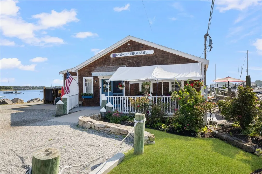 170 Main St, North Kingstown