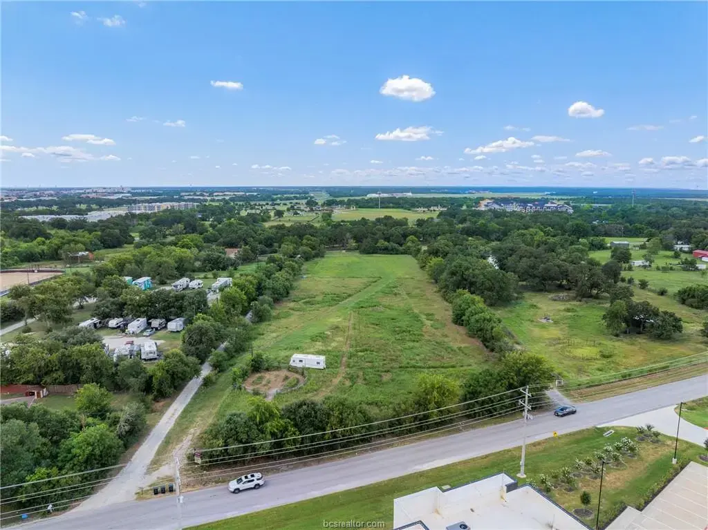 3949 F And B Road, College Station