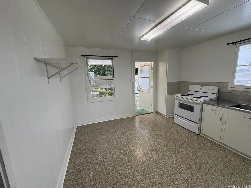 2022 Leiloke Drive, Honolulu