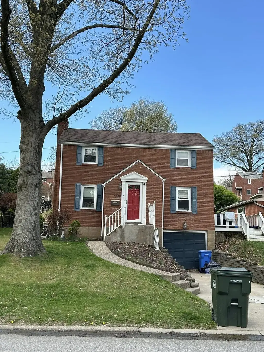 5360 Spring Valley Drive, Whitehall