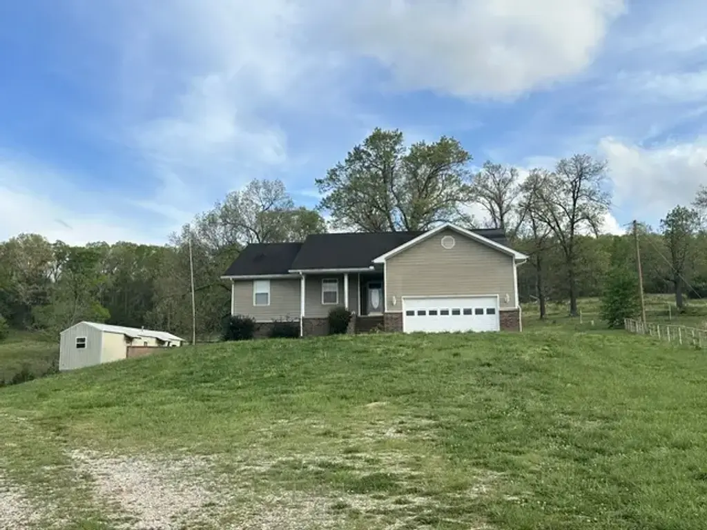 1465 County Road 933, Alpena