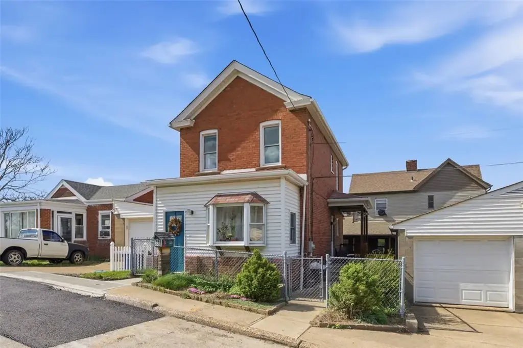 217 Ilion Street , Greenfield