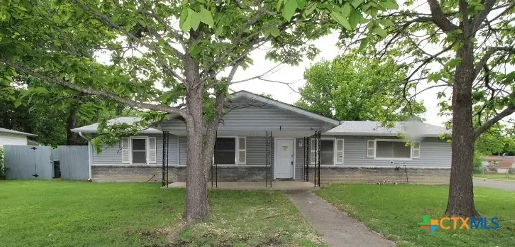 902 Mary Street, Copperas Cove