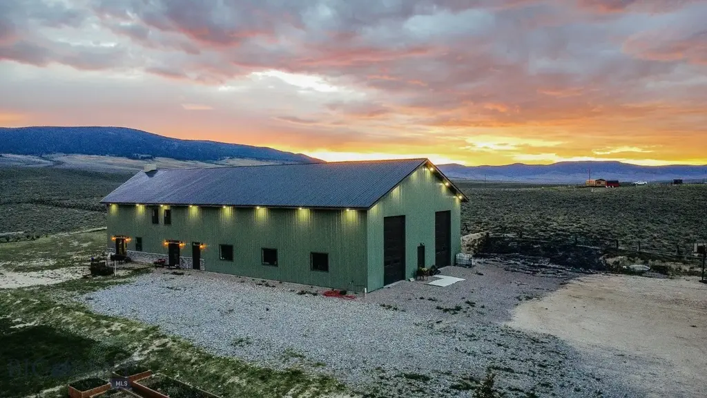 22869 Mt Highway 278, Dillon