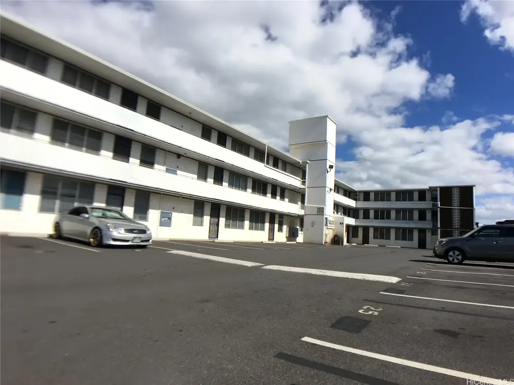 98-114 Lipoa Place # 305, Aiea
