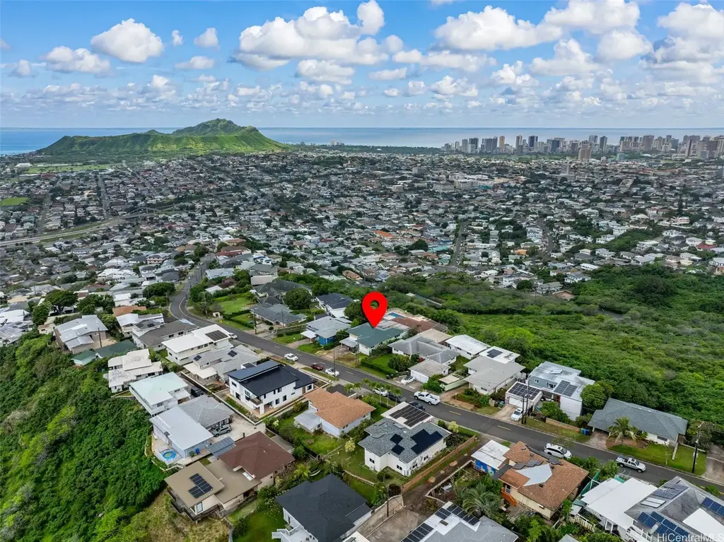 1646 Paula Drive, Honolulu