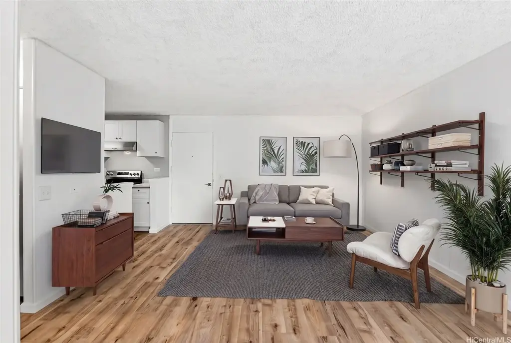 1260 Richard Lane # B-602, Honolulu