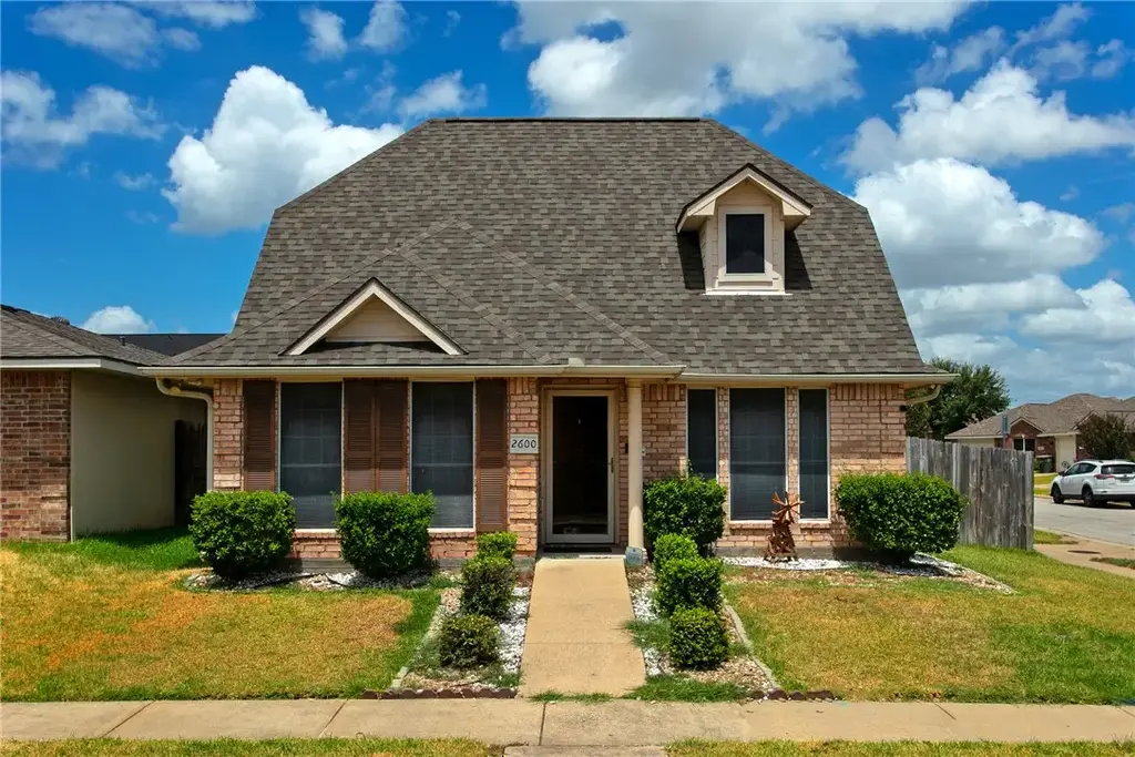 2600 Symphony Park Drive, Bryan