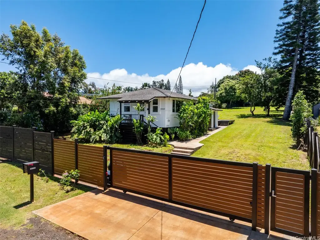 59-450 Alapio Road # B, Haleiwa