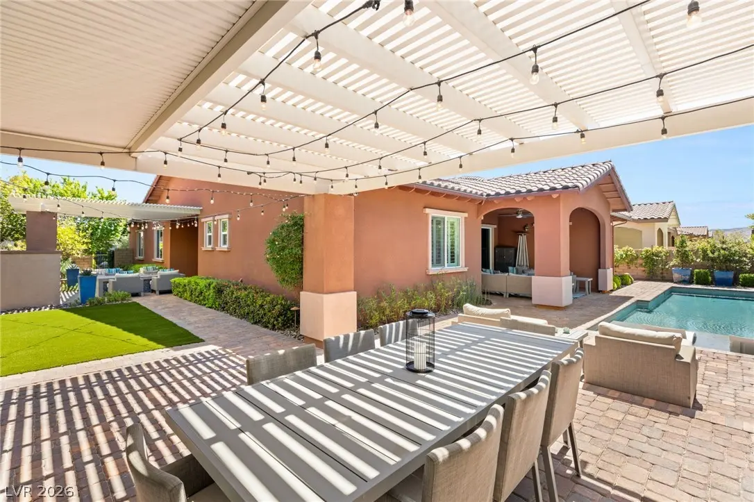 277 Lindura Court, Las Vegas