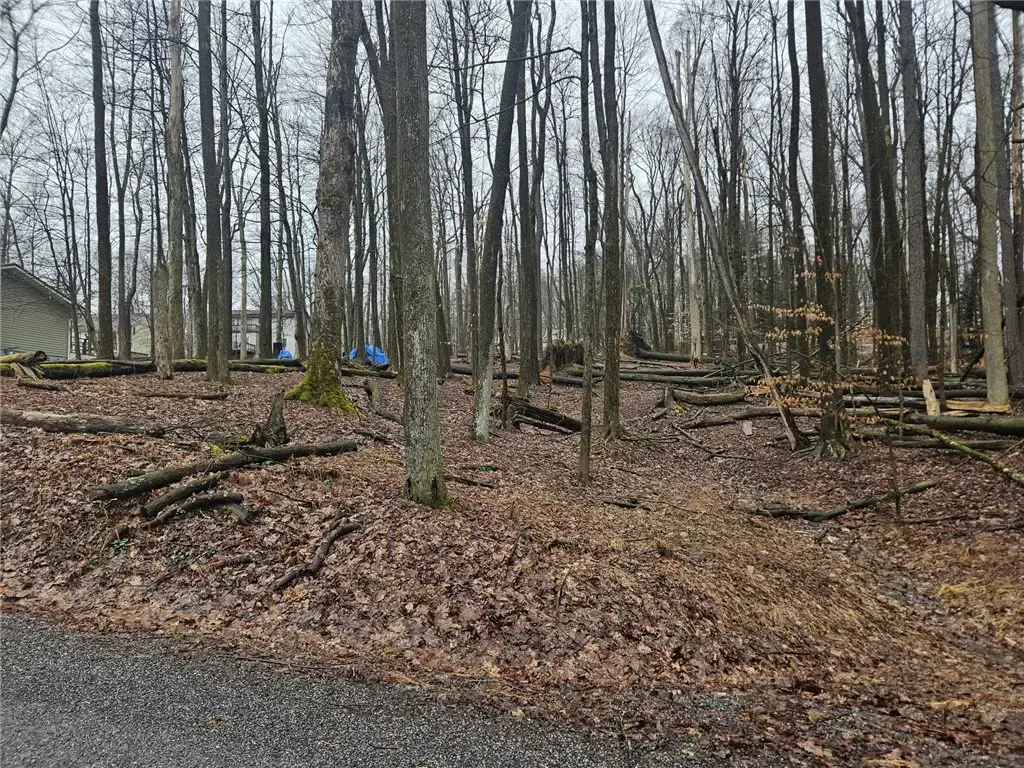 Lot 27 Sec 11 Treasure Lake, Dubois Area School District
