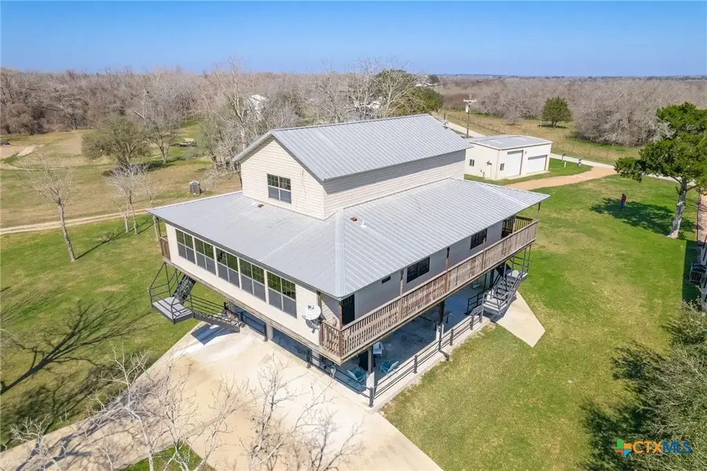 564 Cypress Valley Road, Cuero