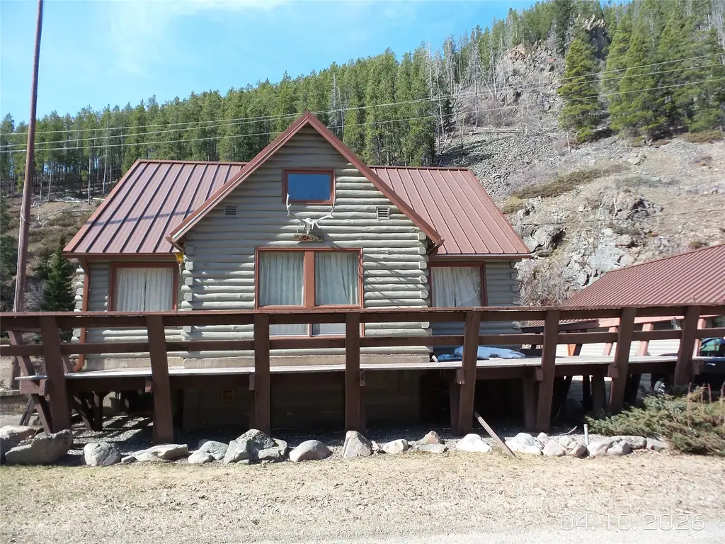 500 Pine Street, Neihart