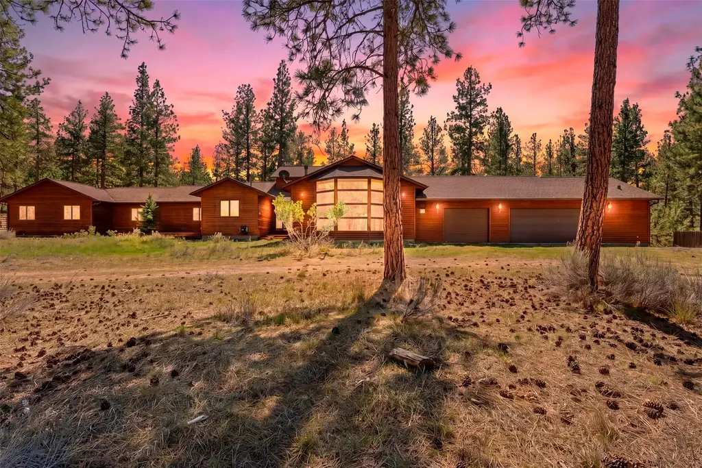 912 Weber Butte Trail, Corvallis