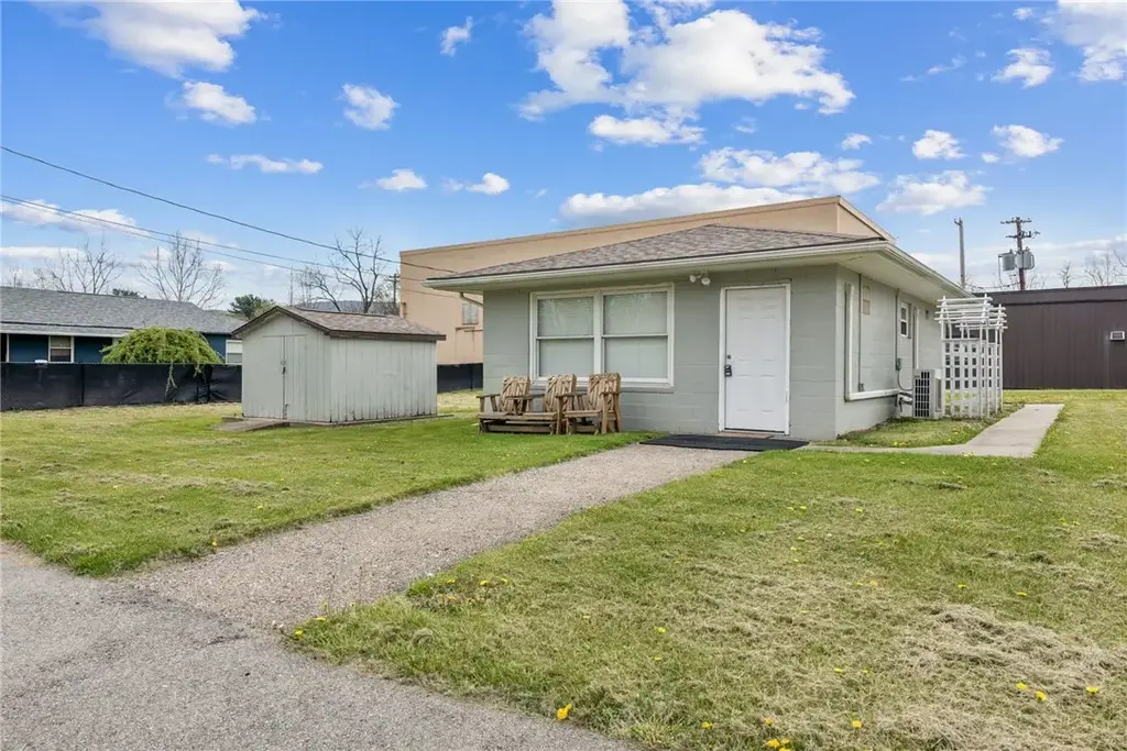 4540 State Route 982, Latrobe