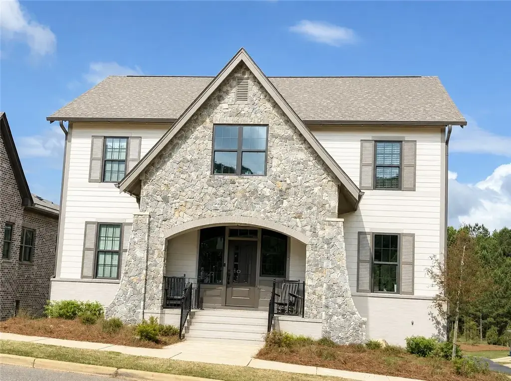 6 James Burt Pkwy, Auburn