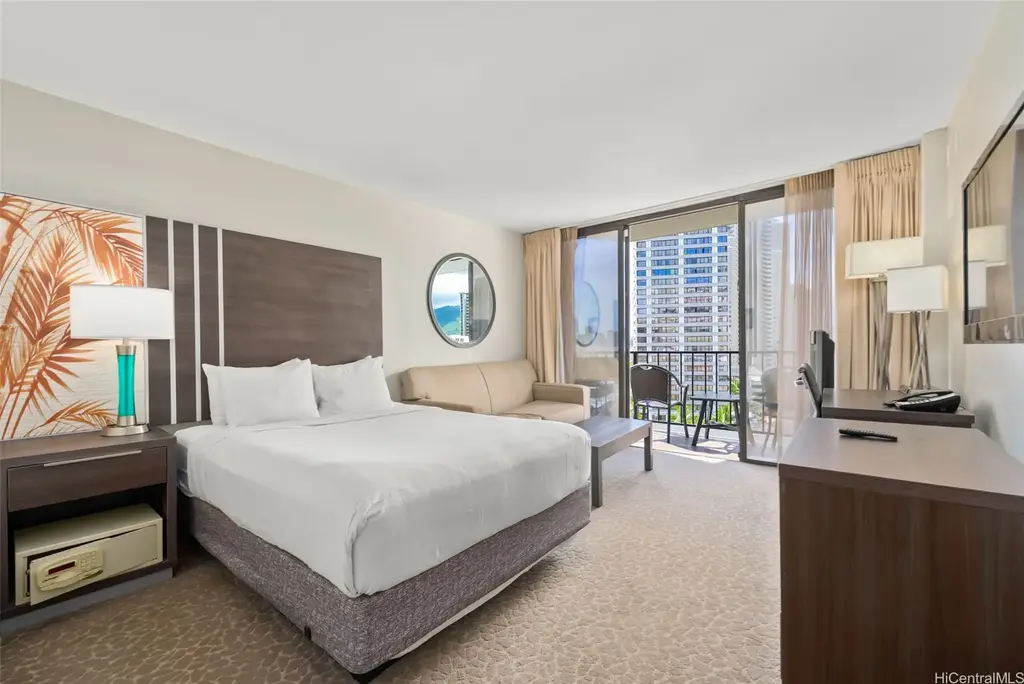 (unit #819) 1850 Ala Moana Boulevard, Honolulu