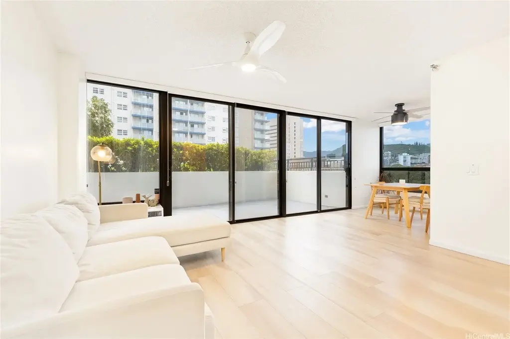 876 Curtis Street # 605, Honolulu