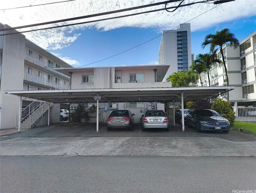 1510 Liholiho Street # 3, Honolulu