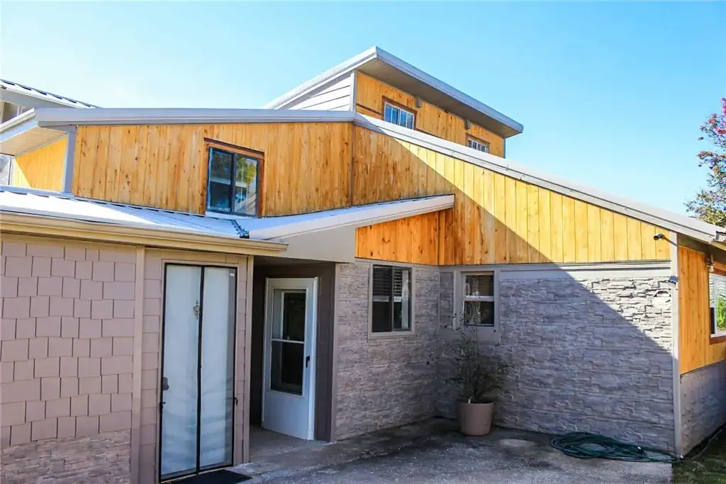 1792 Choctaw Lane, Harrison