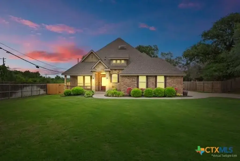 3306 Spring Canyon Road, Belton