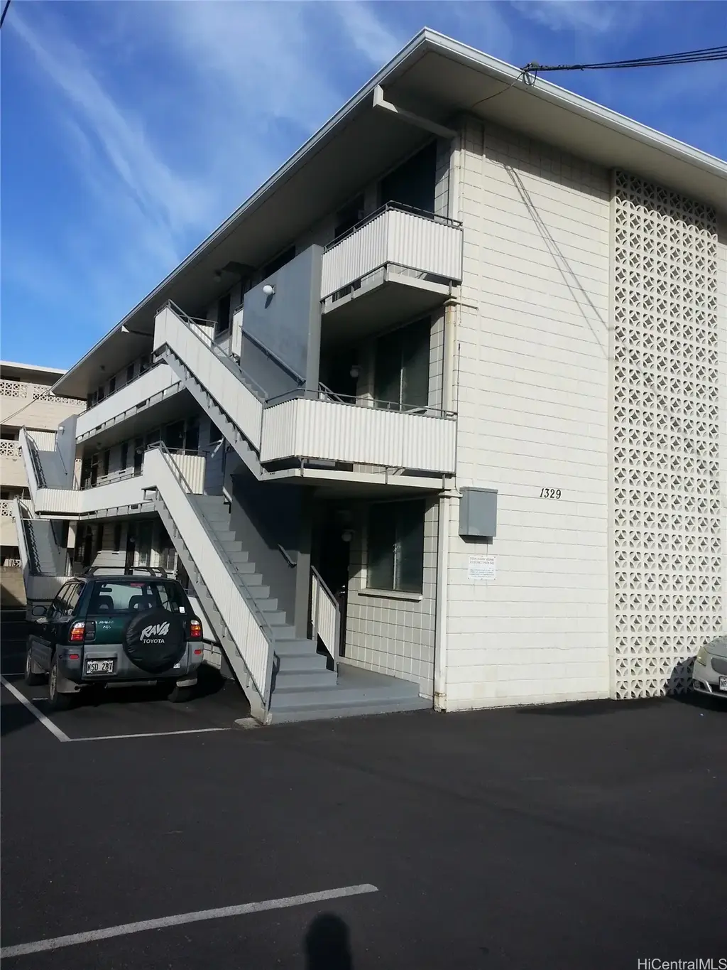 1329 Kaihee Street # 10, Honolulu