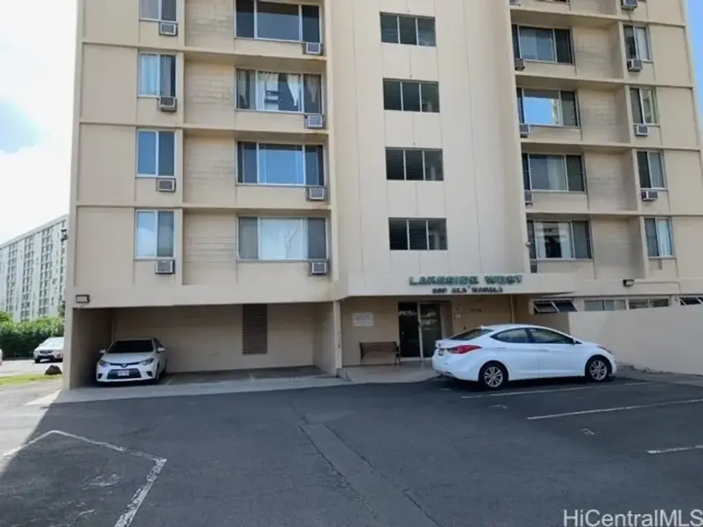 909 Ala Nanala Street # 402, Honolulu