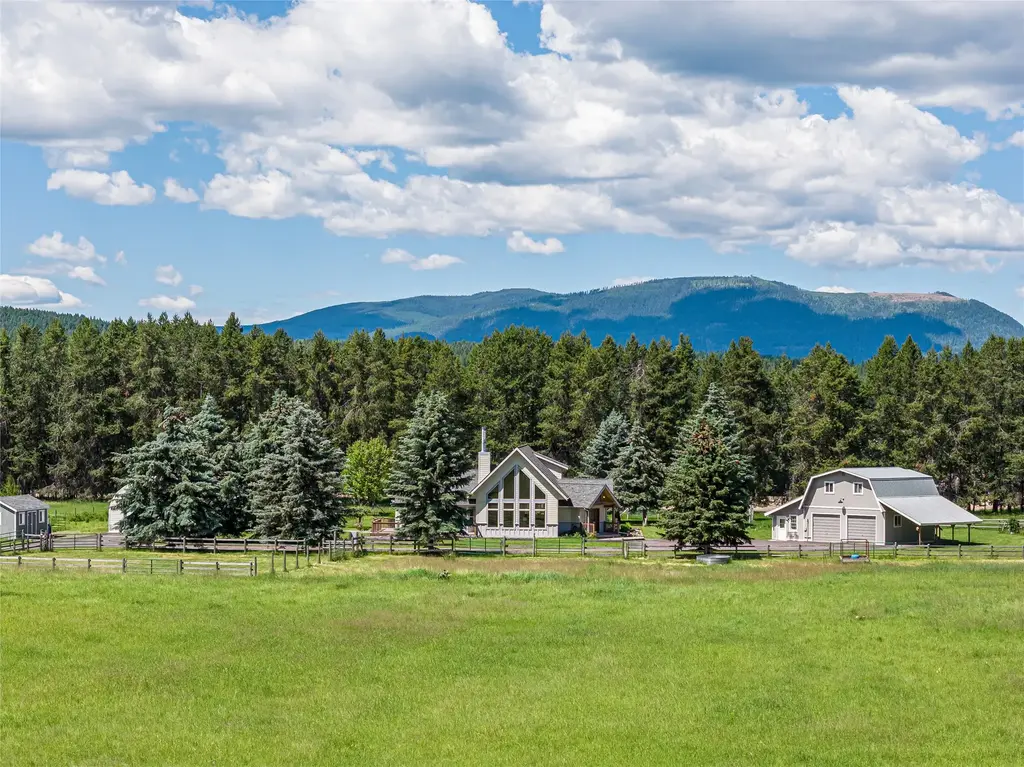 5445 Us Hwy 93 W, Whitefish