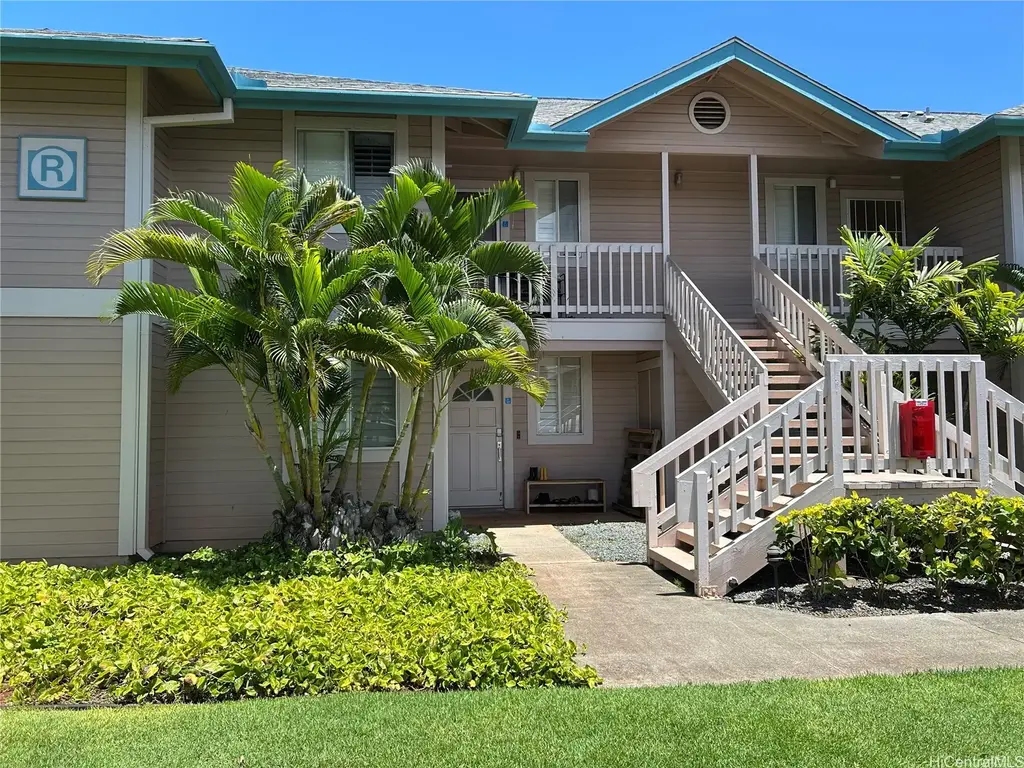 94-870 Lumiauau Street # R103, Waipahu