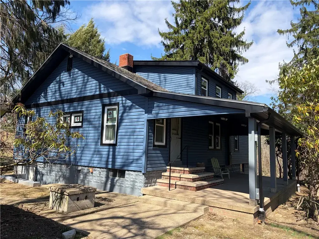 345 Garvin Road , Finleyville