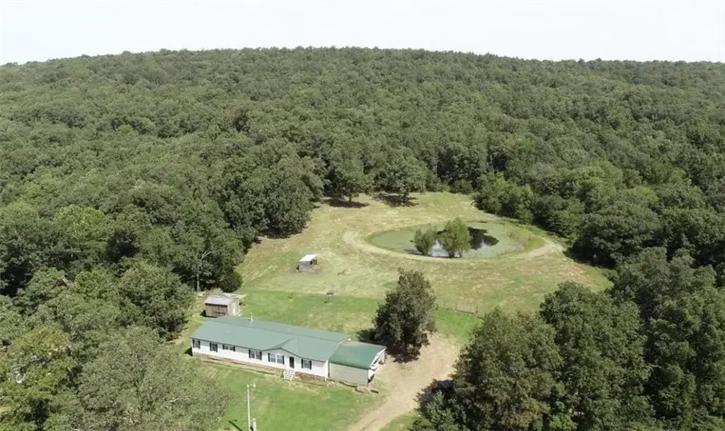 12426 Lockhart Road, West Fork