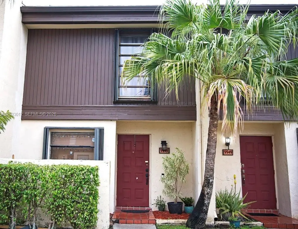 Photo of Listing #A12003012