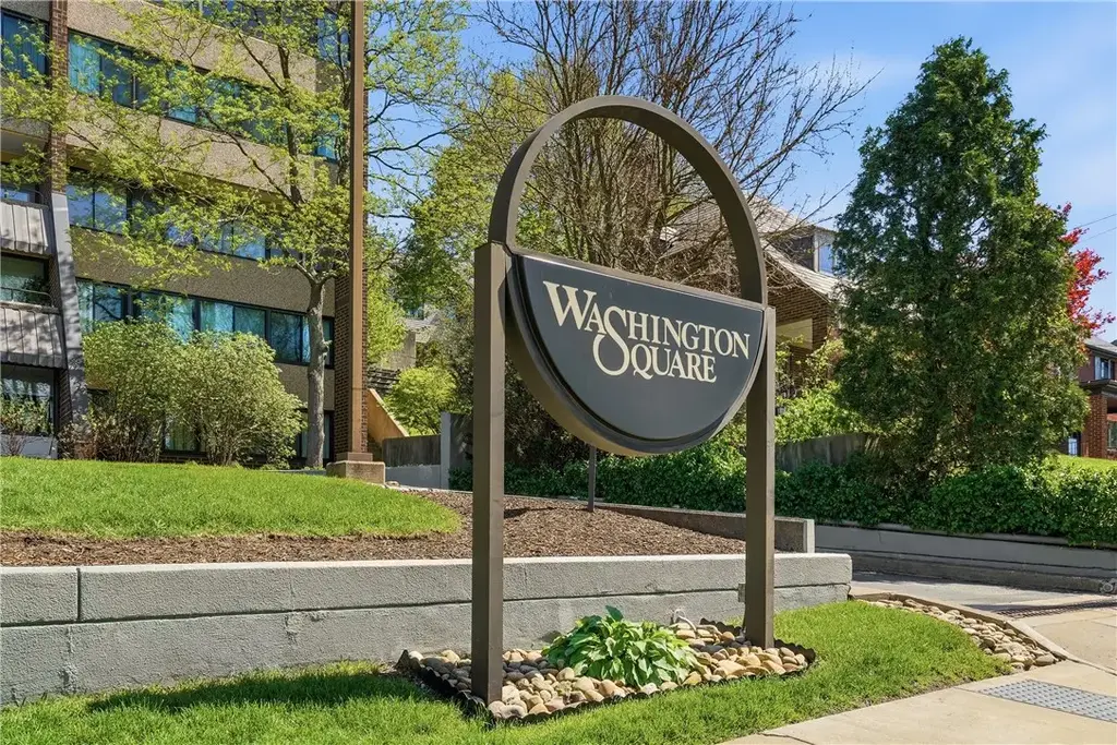 750 Washington Road 109, Mt Lebanon