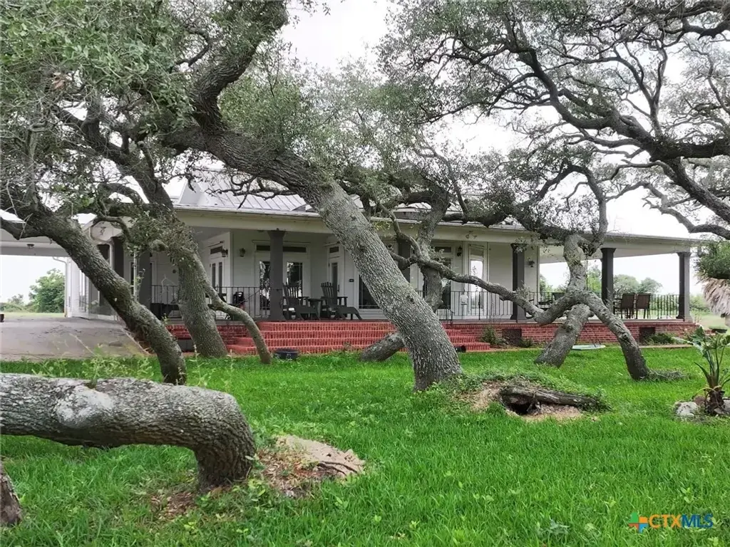 257 Whitaker Road, Port Lavaca