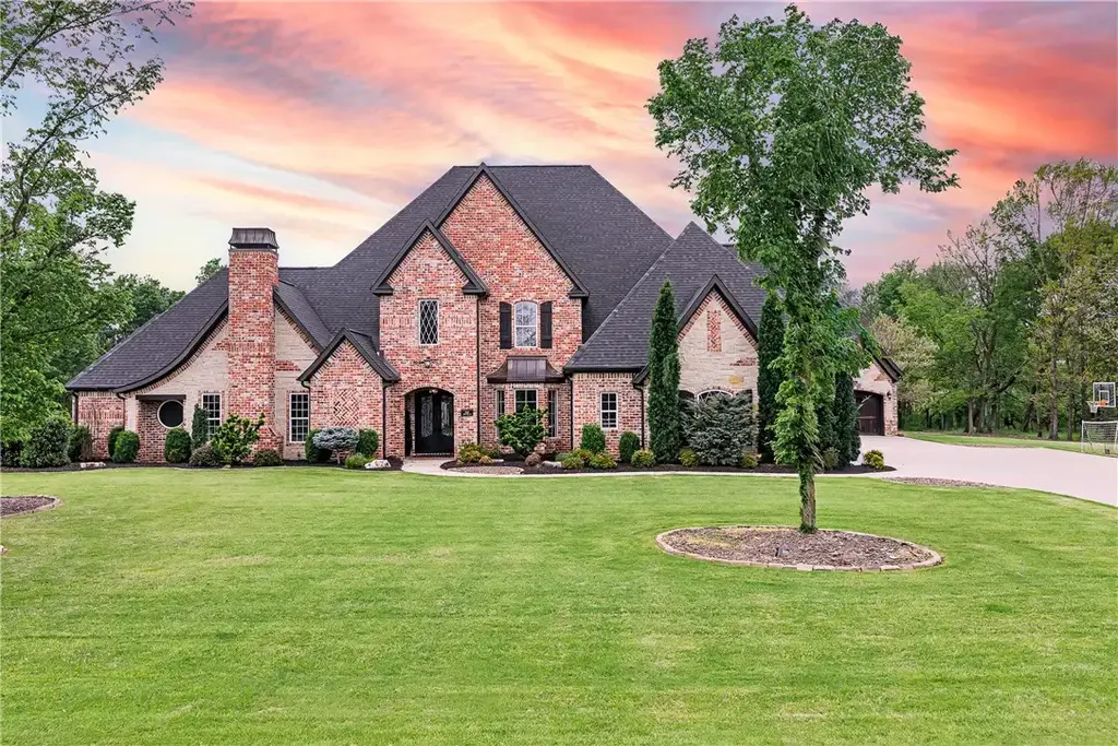 3510 Copper Ridge Road, Rogers