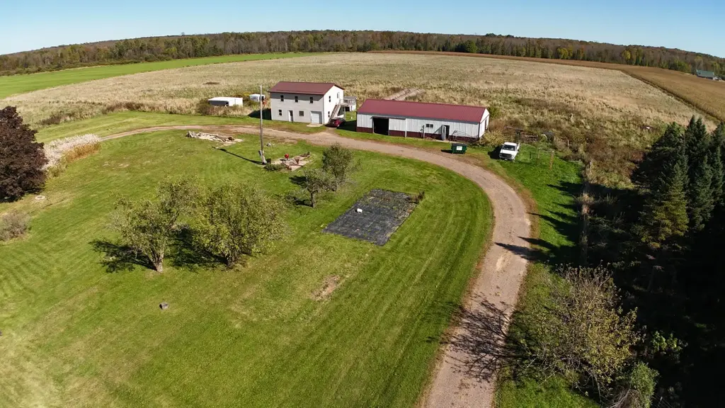 N4550 Elm Dr, Kennan