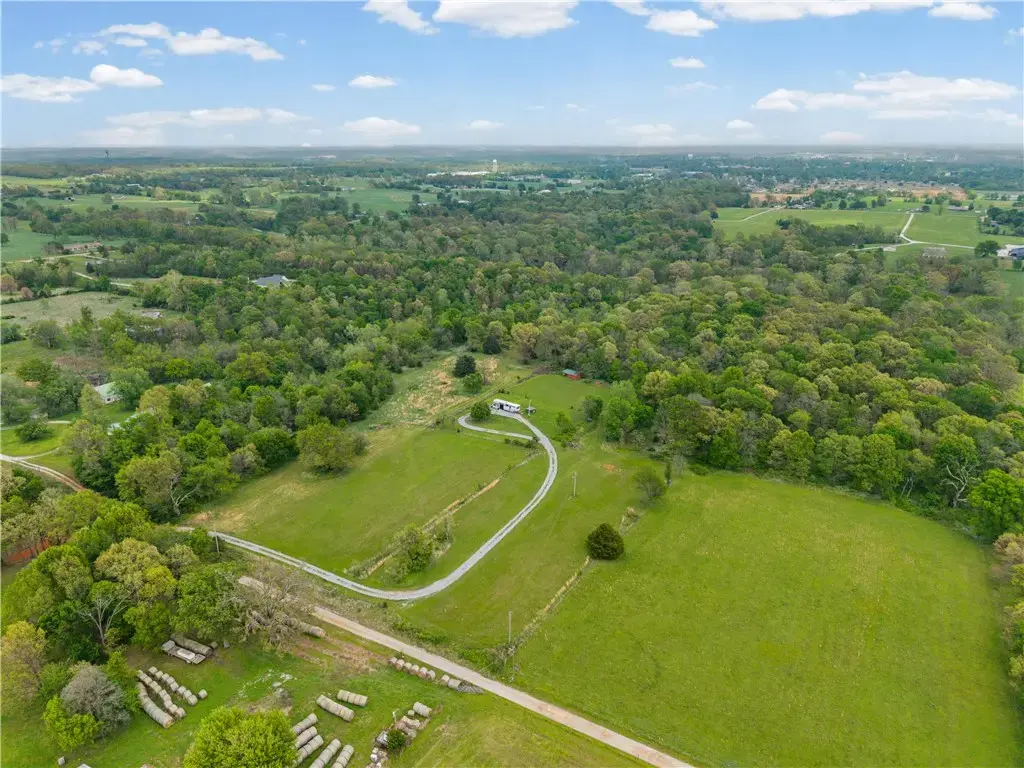 20611 Russell Corner Road, Gravette