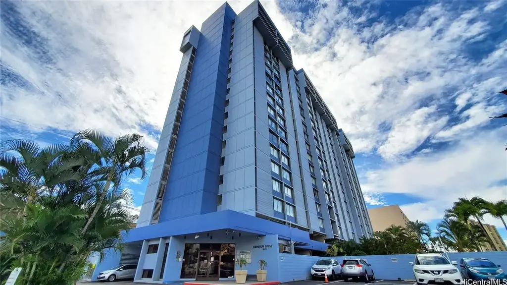 (unit #406) 3045 Ala Napuaa Place, Honolulu