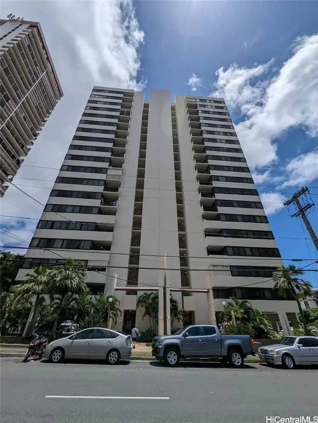 1571 Piikoi Street # 704, Honolulu
