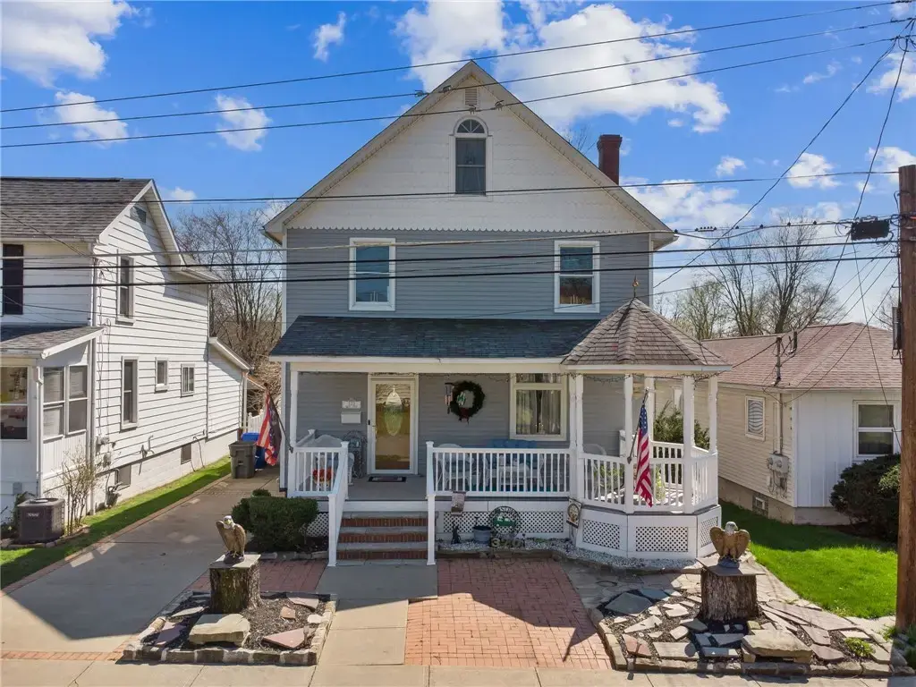 320 Walnut Street , Zelienople Boro
