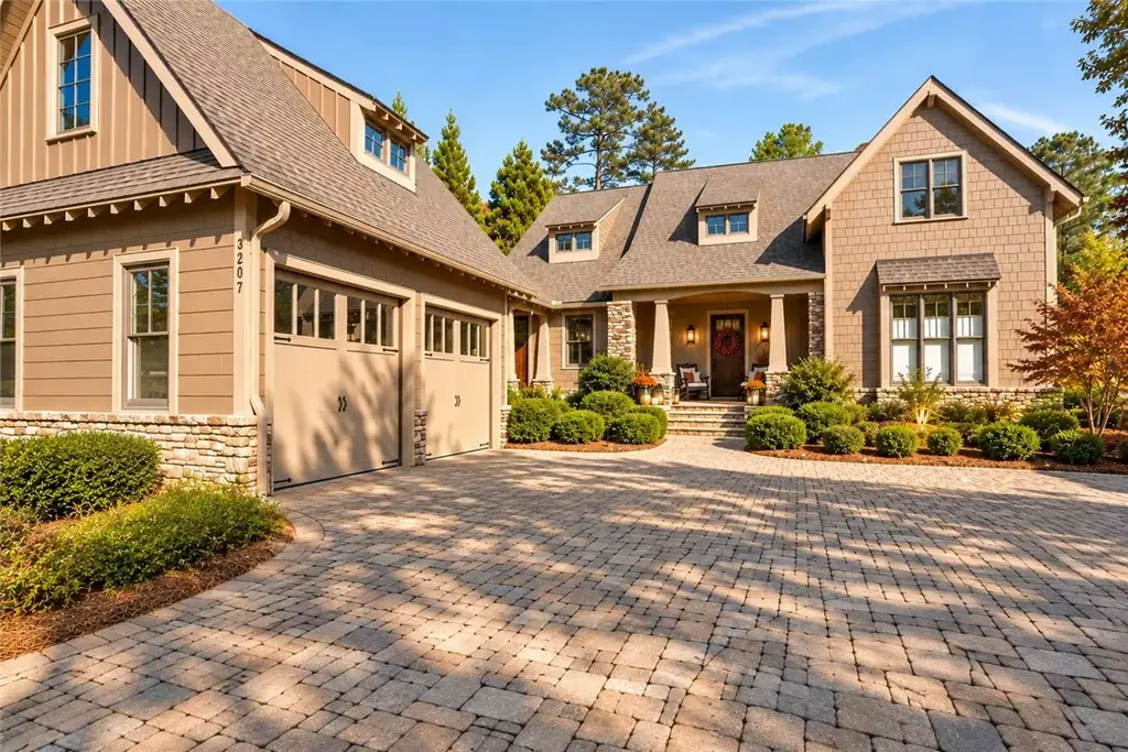 3207 Turkey Spur Ln, Opelika