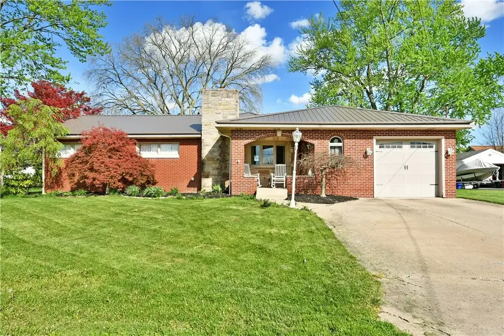 1001 Grant Street , Monaca