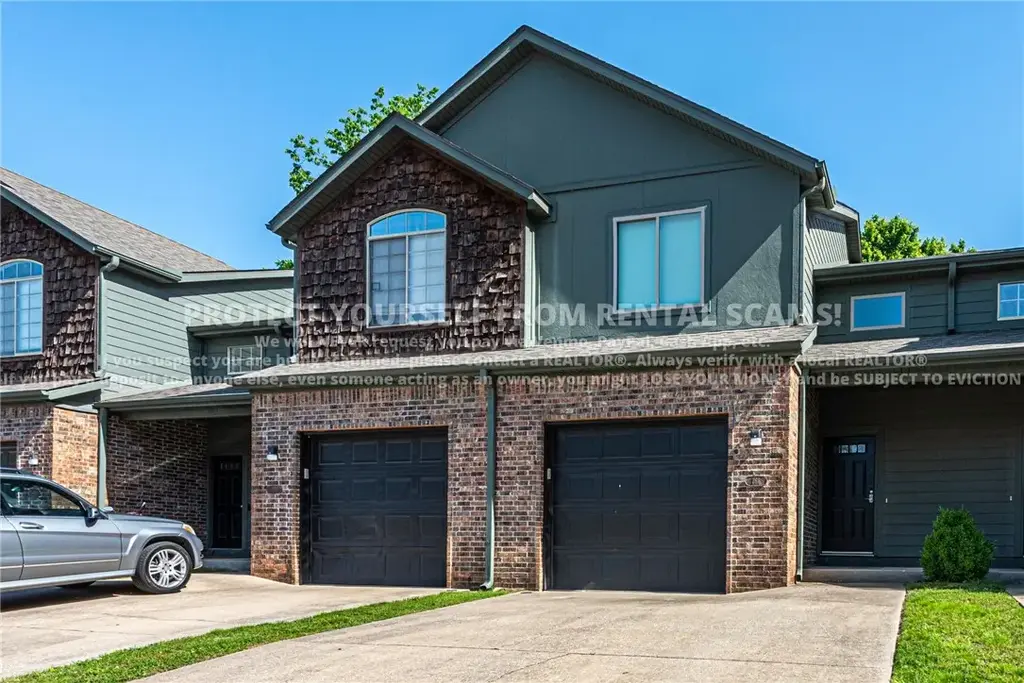 766 Breeze Cove, Fayetteville