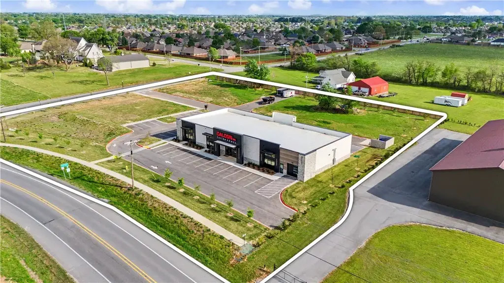 4103 Sw 2nd Street, Bentonville